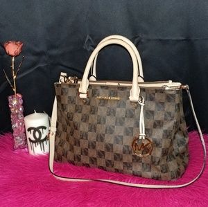 Michael Kors Sutton Checkered Handbag